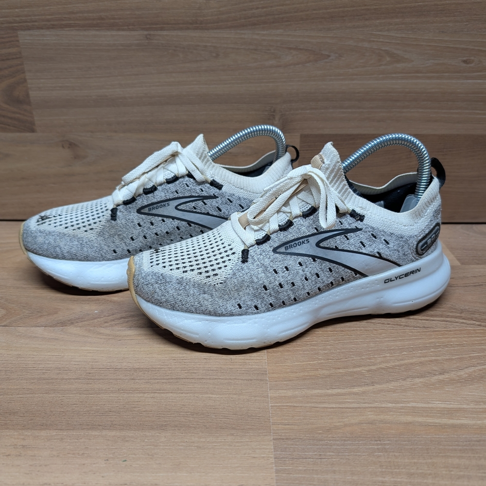 Brooks Gray and White Running Shoes